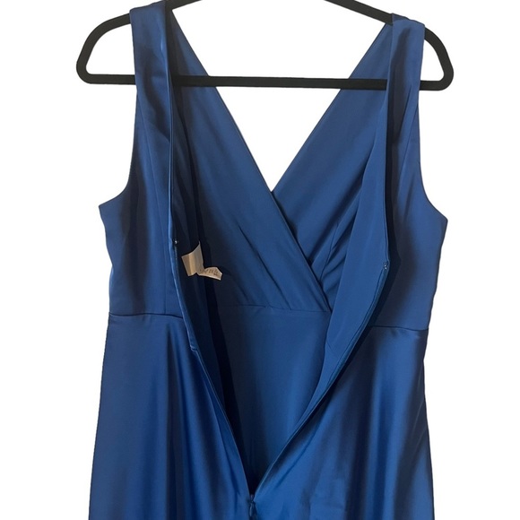 J. Crew Satin Fit and Flare Blue Surplice Neckline Dress Size 12 - Picture 3 of 8